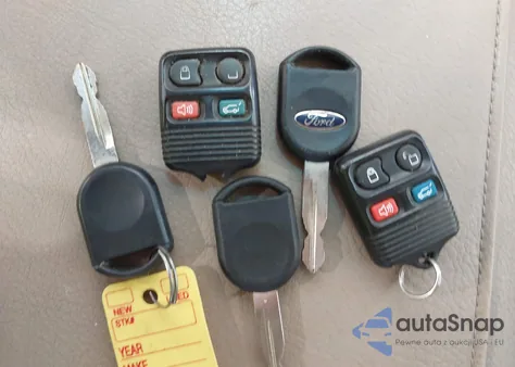 2003 Ford Expedition Eddie Bauer z USA, uszkodzony, nr VIN 1FMFU18L03LB84633